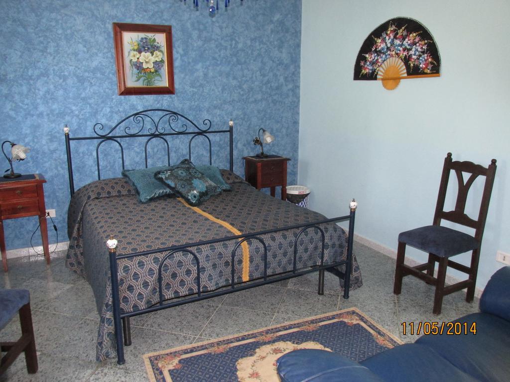 Double Room,706398115:JPEG